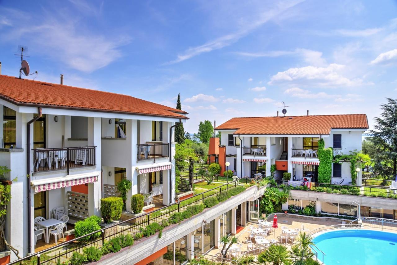 Italsol Residence Riai Moniga del Garda Номер фото