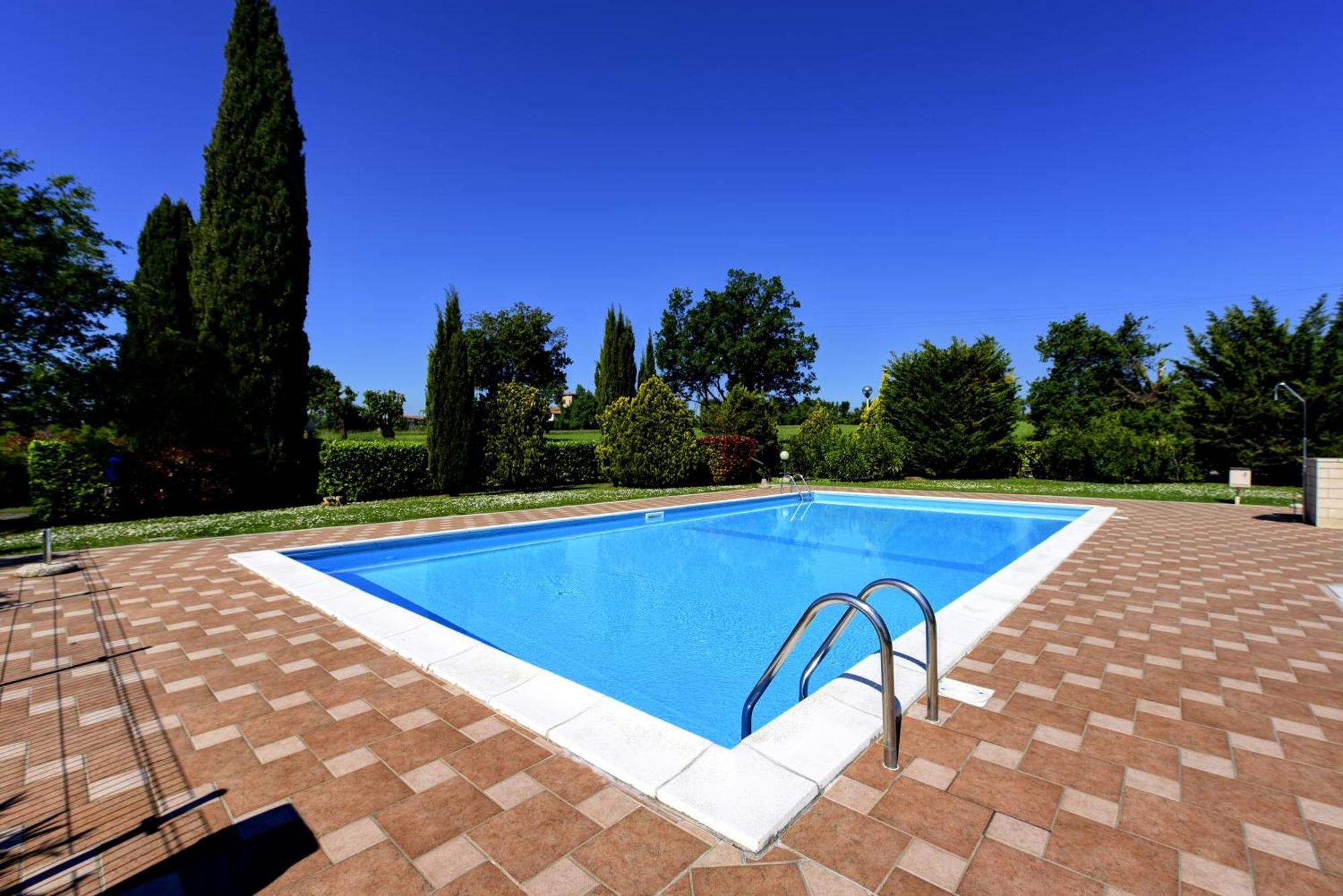 Italsol Residence Riai Moniga del Garda Номер фото